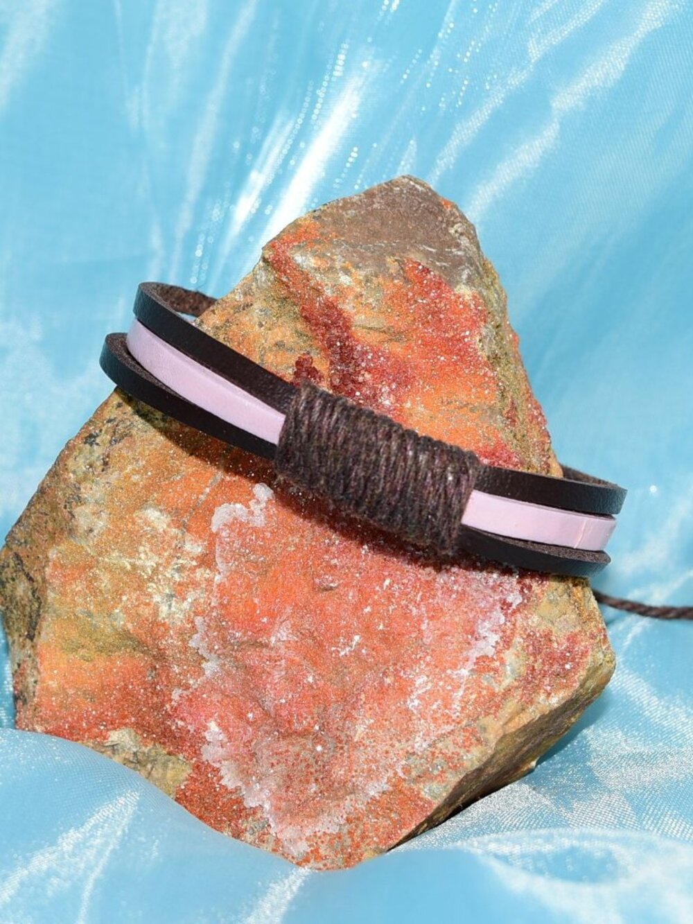 Skye Lane Hemp Accent Boho Tie Leather Bracelet Brown Pink Womens Gift Boxed - Picture 3 of 9